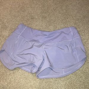 Lulu size2 regular speed up shorts 2 1/2in inseam